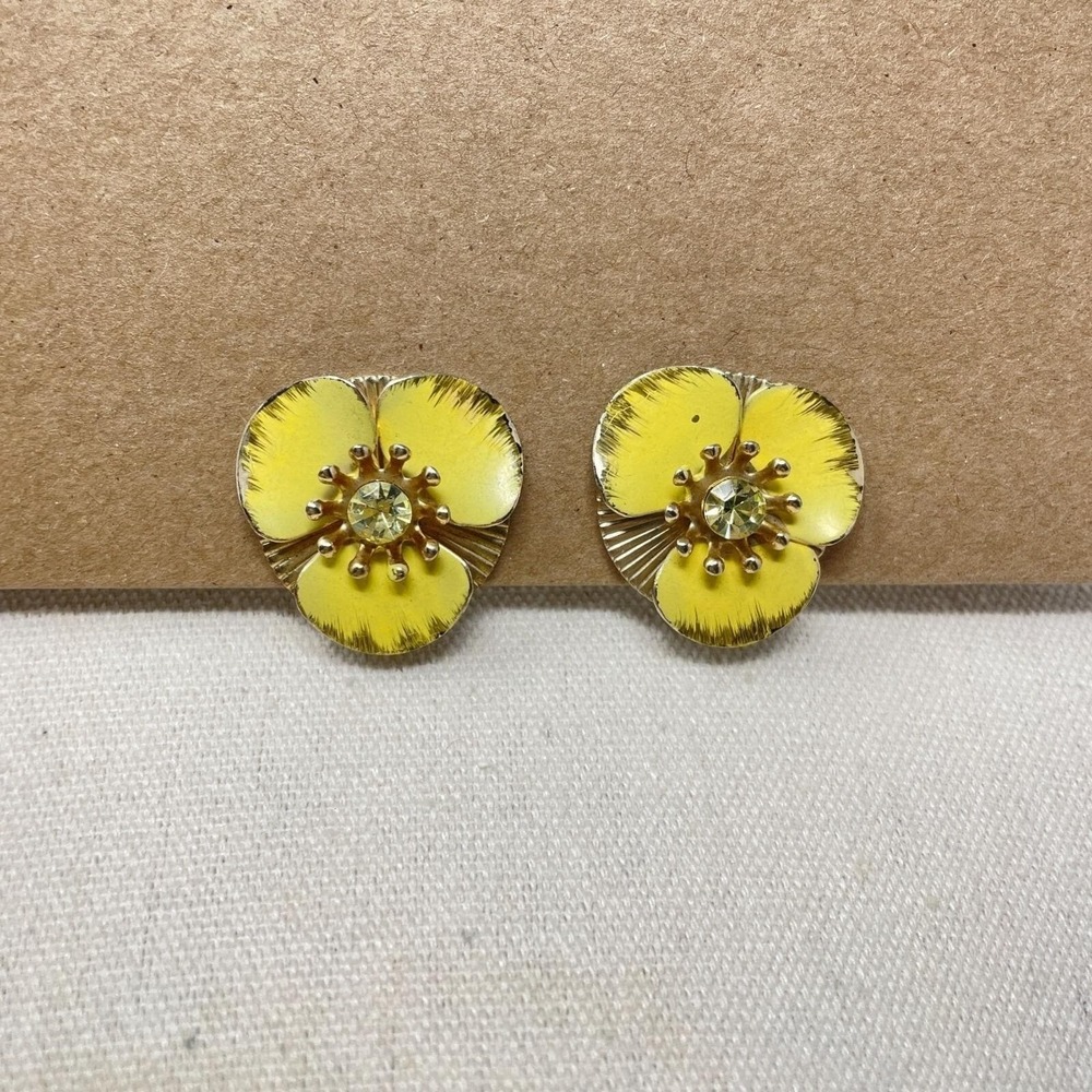 Vintage Yellow Enamel Pansy Flower Clip On Earrings Gold Tone Rhinestone 1.14"